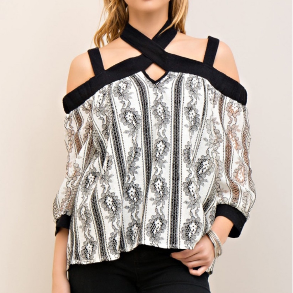 Entro Off-Shoulder Top                          6F